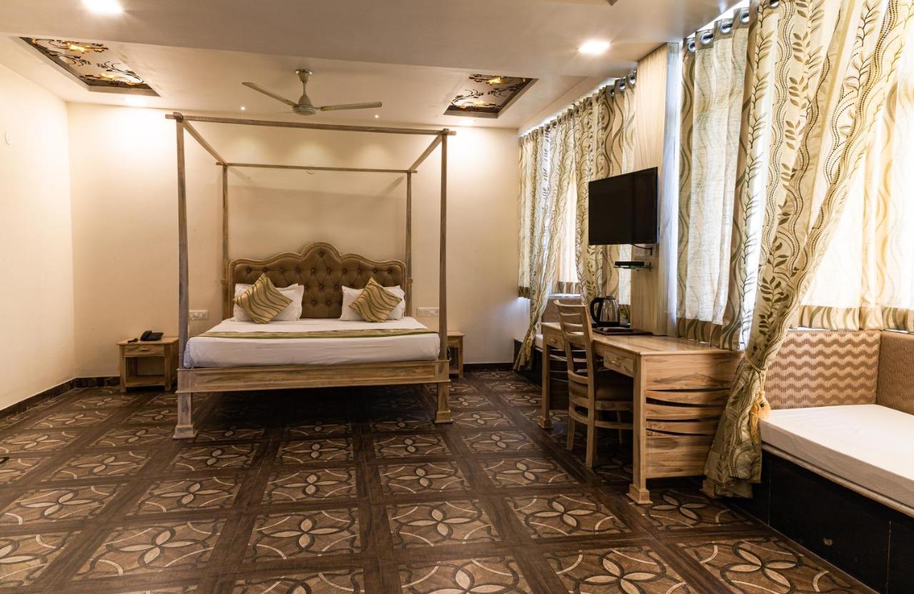Hotel Sargam Sadan Udajpur Zewnętrze zdjęcie