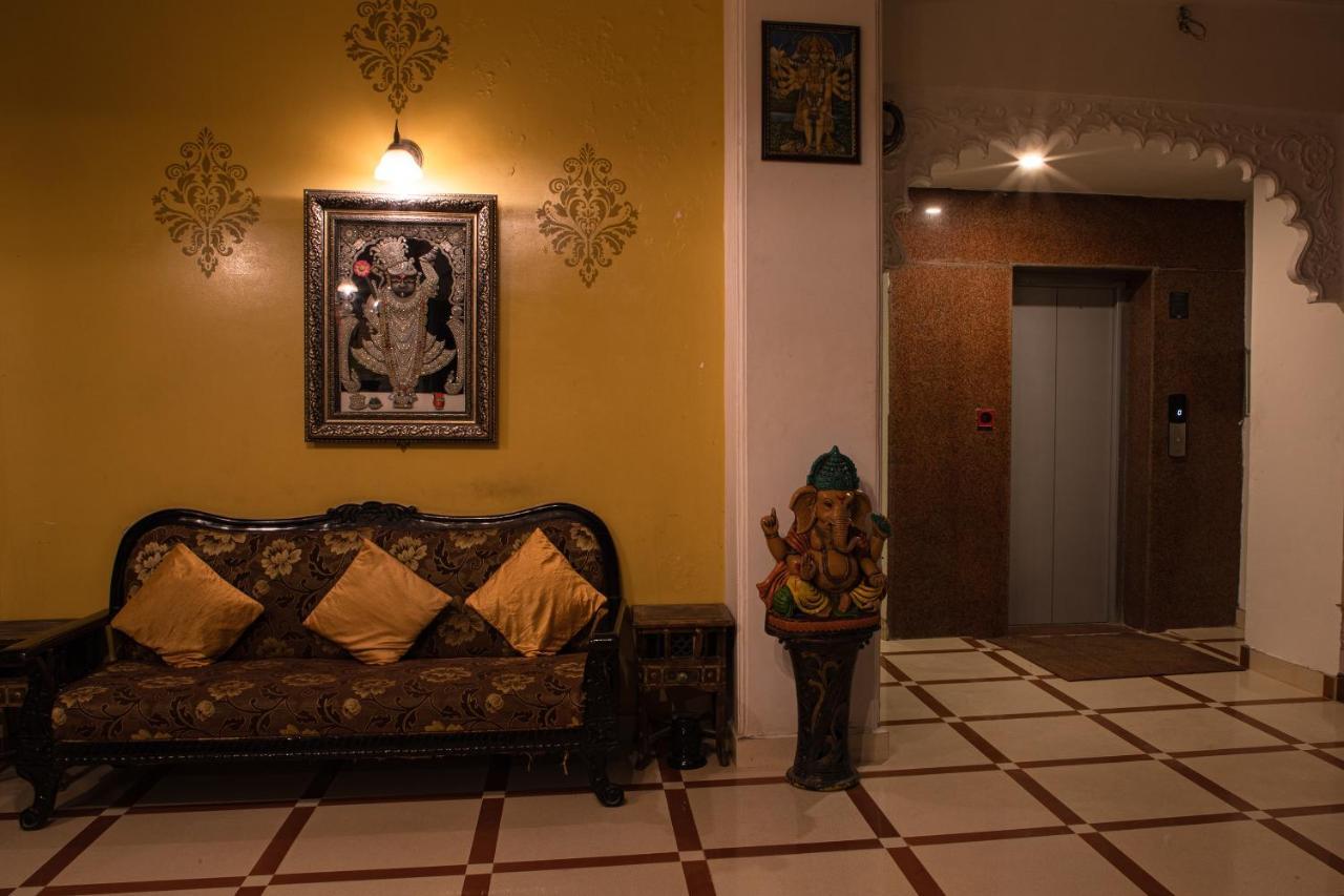 Hotel Sargam Sadan Udajpur Zewnętrze zdjęcie