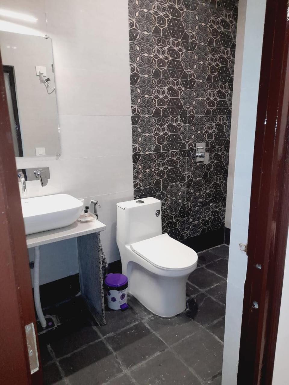 Hotel Sargam Sadan Udajpur Zewnętrze zdjęcie
