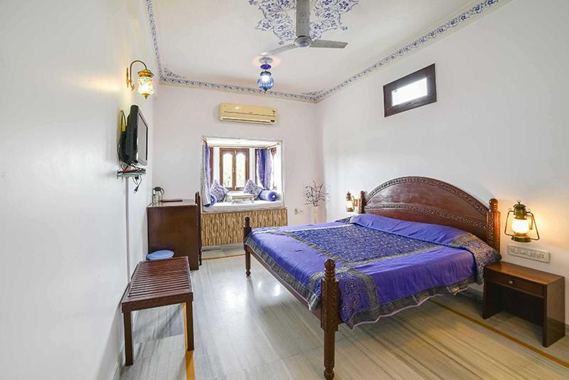 Hotel Sargam Sadan Udajpur Zewnętrze zdjęcie