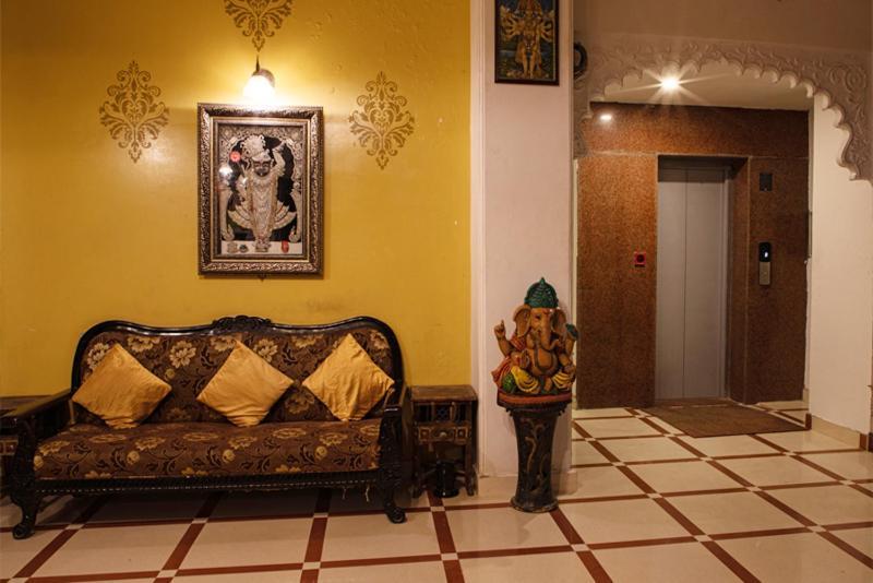 Hotel Sargam Sadan Udajpur Zewnętrze zdjęcie