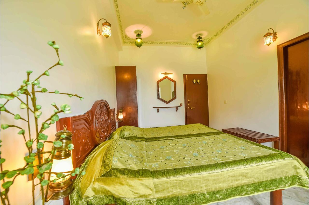Hotel Sargam Sadan Udajpur Zewnętrze zdjęcie
