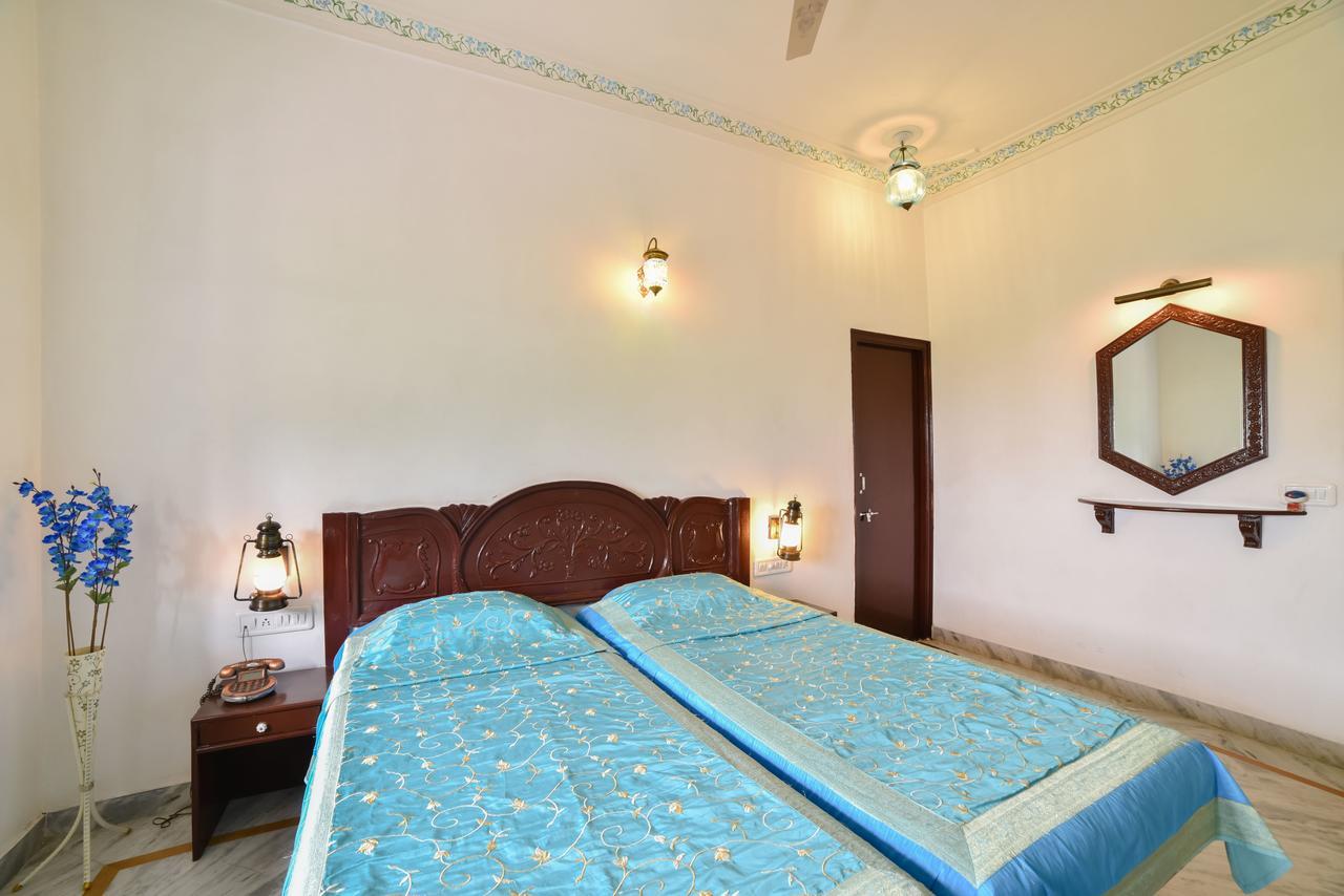 Hotel Sargam Sadan Udajpur Zewnętrze zdjęcie